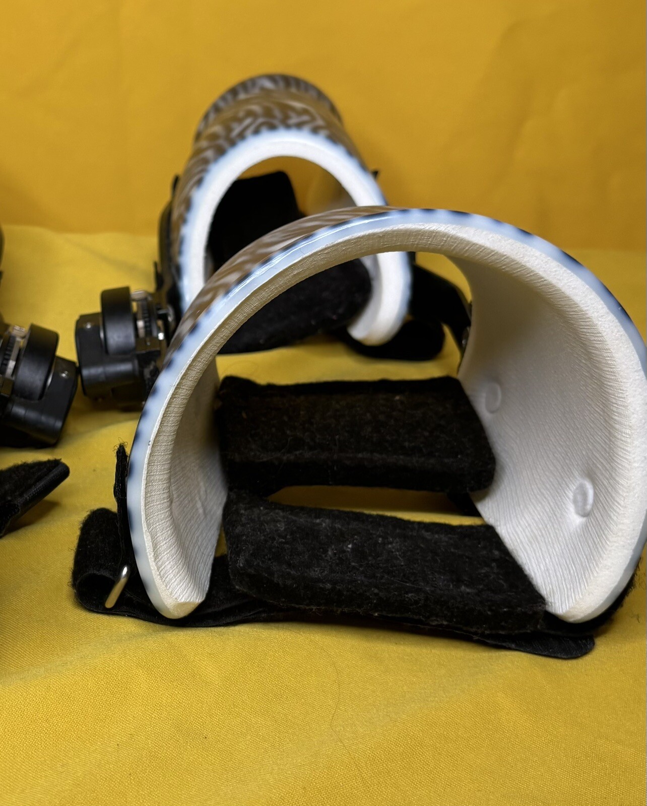 KS1R Ultraflex Custom Knee Right Leg Orthotic Brace Zebra Print