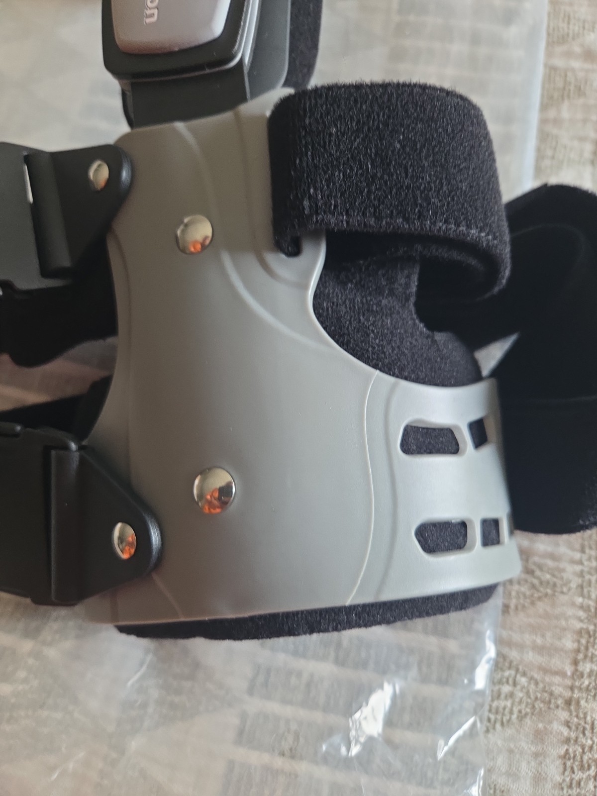 Adjustable Knee Brace For ACL, MCL, PCL Support Breathable ( Left Side)