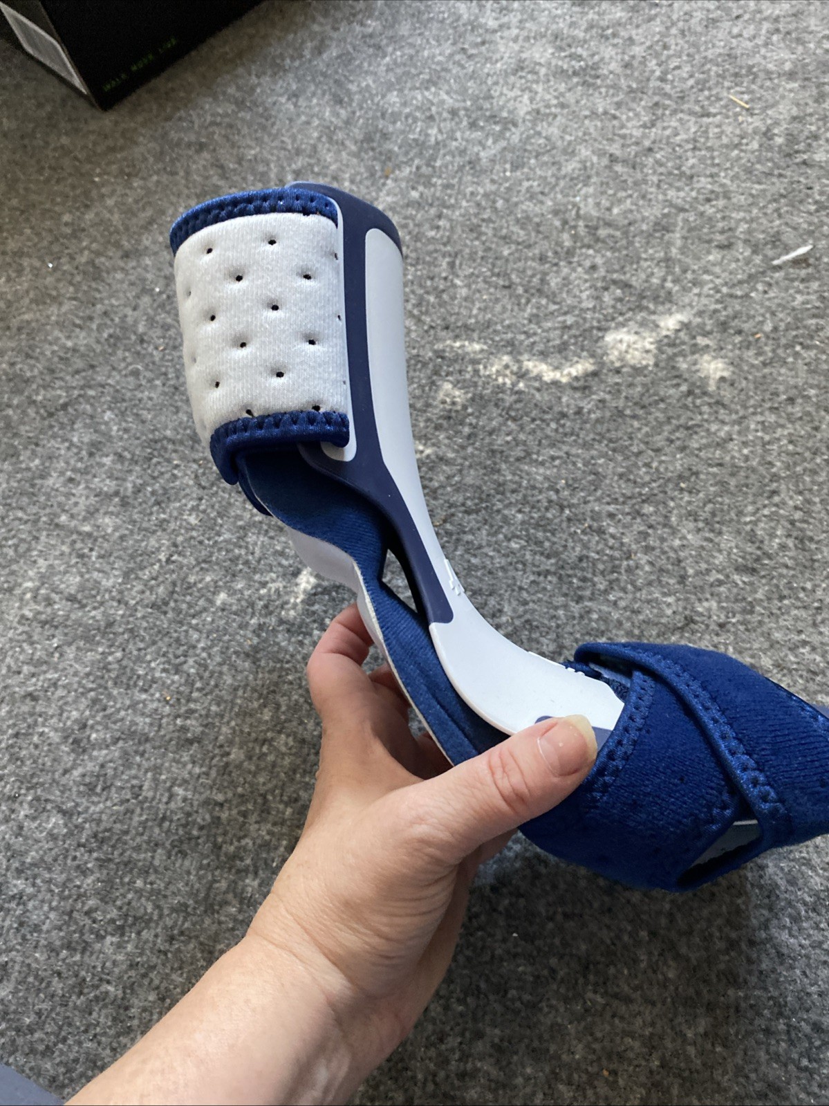 3M Ace Adjustable Plantar Fasciitis Sleep Support – Blue/Gray