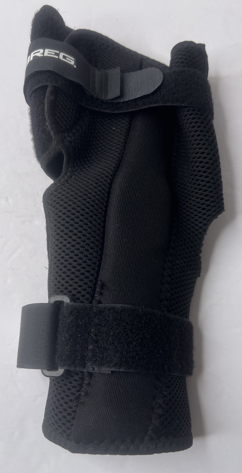 Breg 11232 Small Airmesh Economy Hinged Wrap Around Knee Brace w/ Open Back NEW