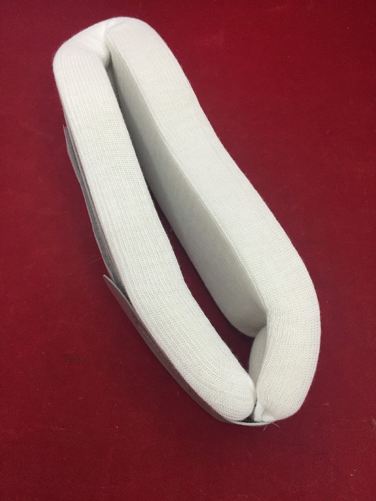 NEW PROCARE Universal Cervical Collar 3″ White/Gray 79-83000