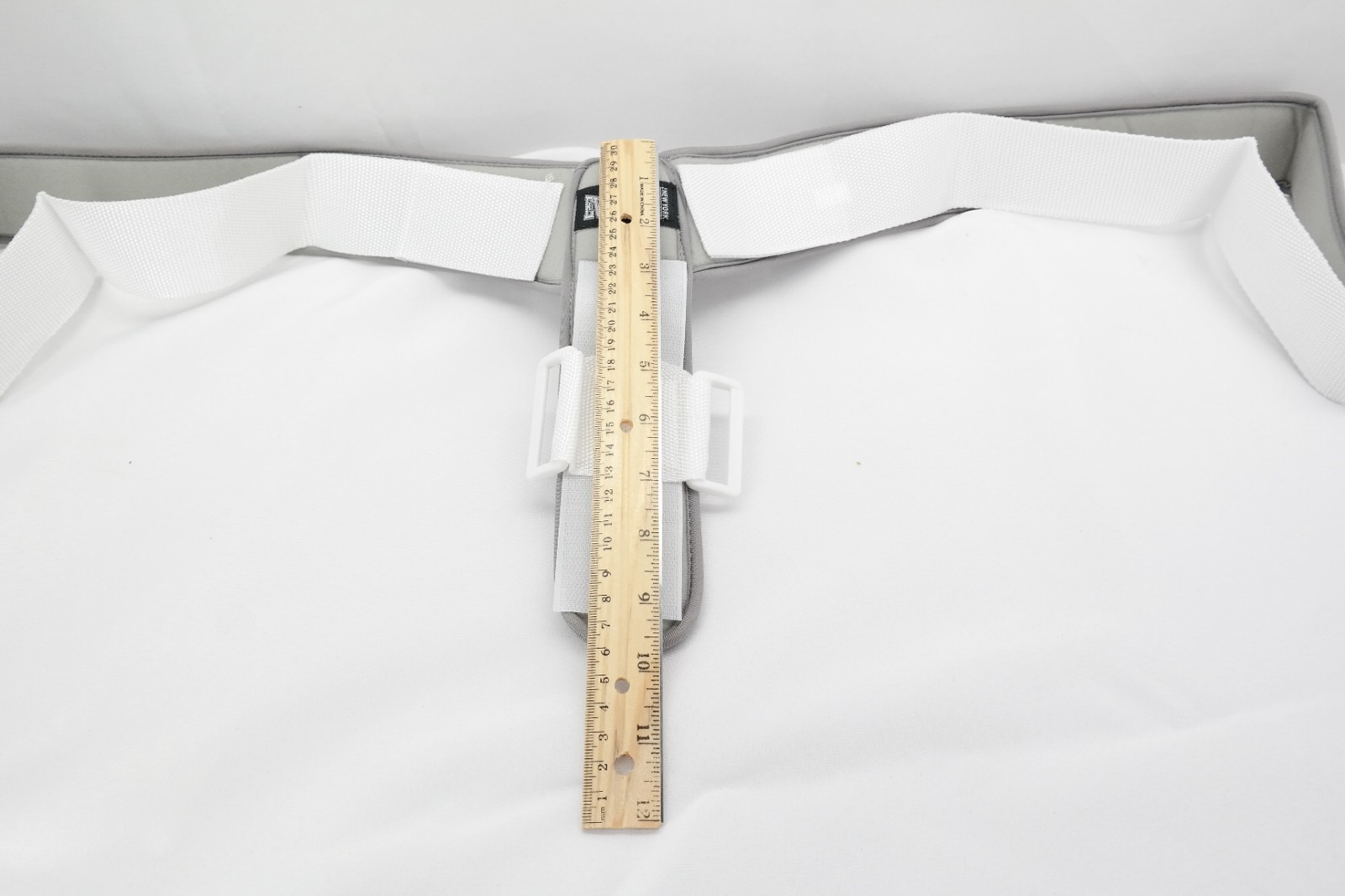 Posture and Clavicle Upper Back Shoulder Support Back Brace White and Grey TF