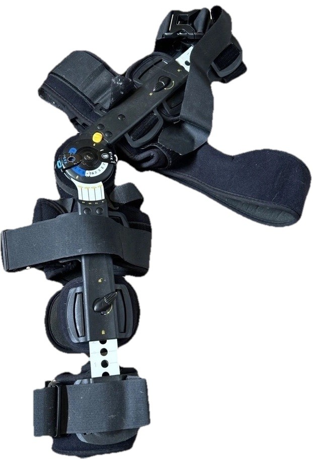 Ossur Post-Op Knee Brace Universal Fit Hinged Adjustable Telescoping Right Left