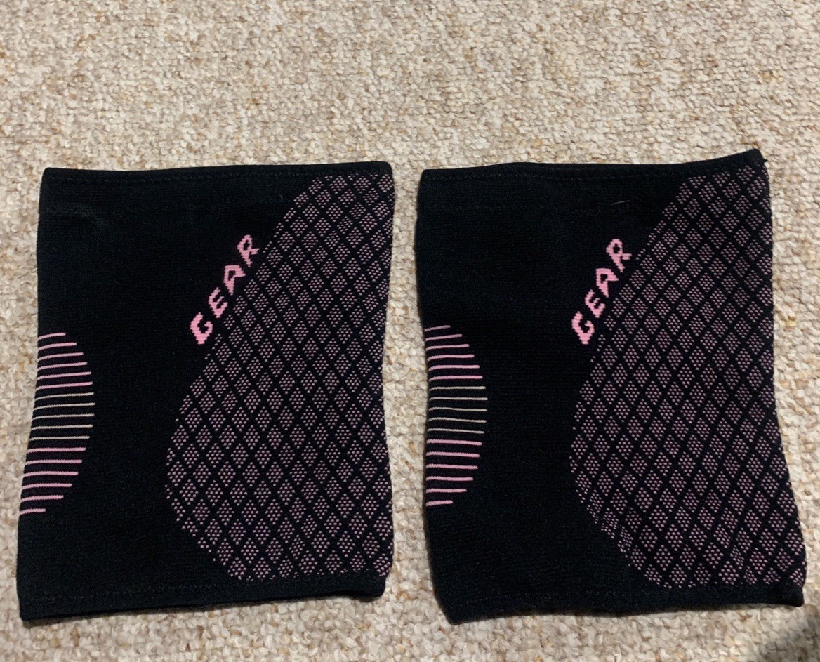 Physix Gear compression knee sleeve Black w/ Pastel Pink Size XXL