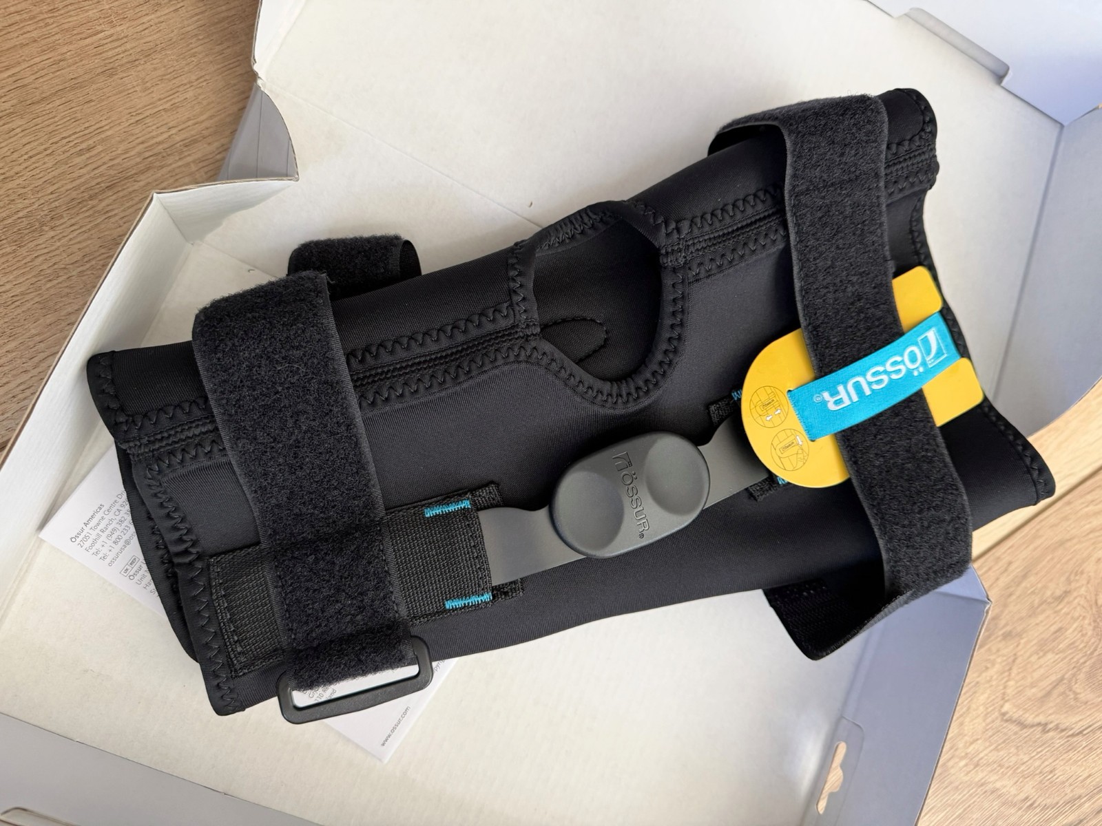 Ossur Formfit ROM Knee 12” Wrap Hinged Sleeve Brace – Size Small