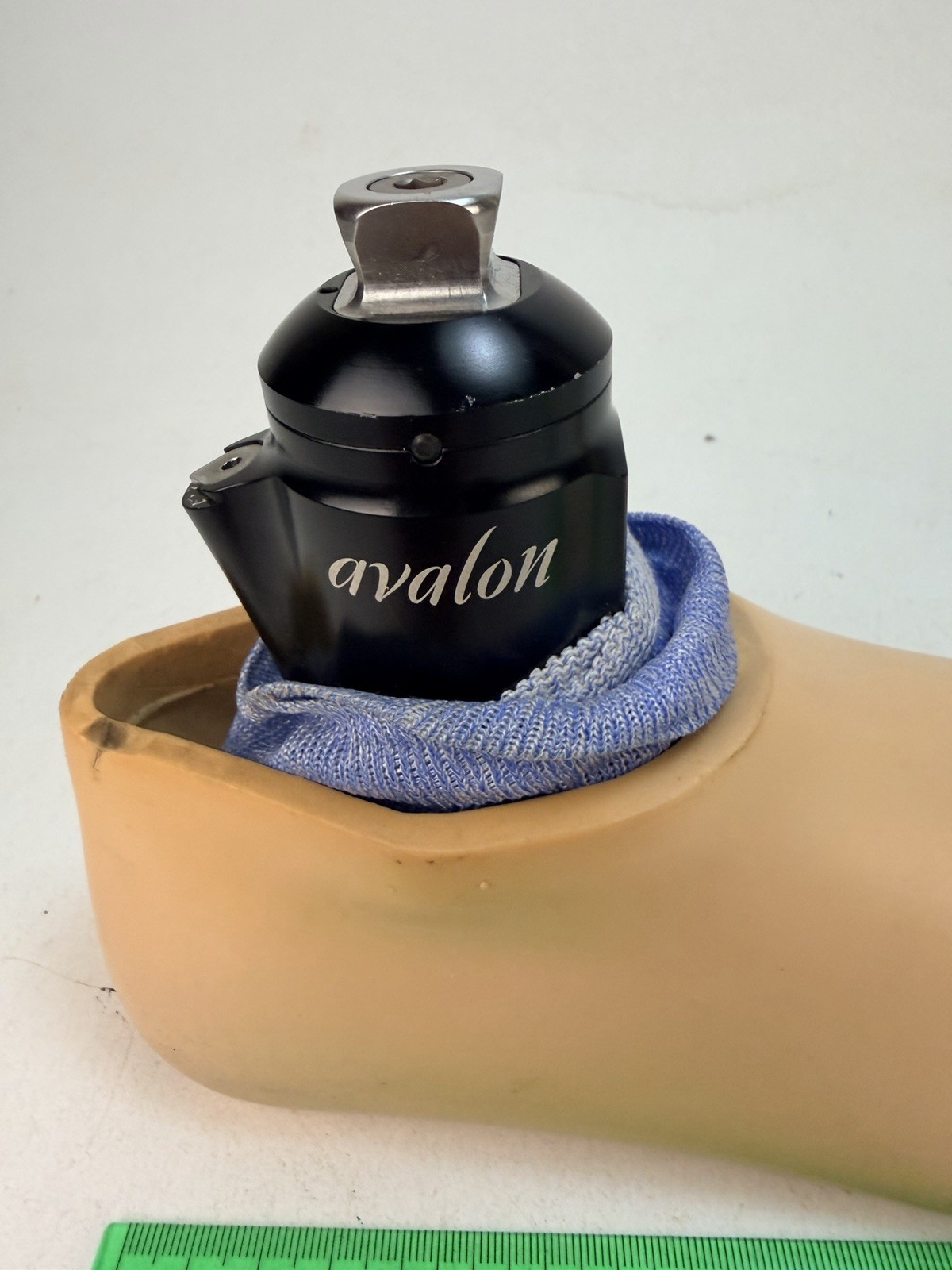 Blatchford Avalon Hydraulic 24cm Right Prosthetic Foot
