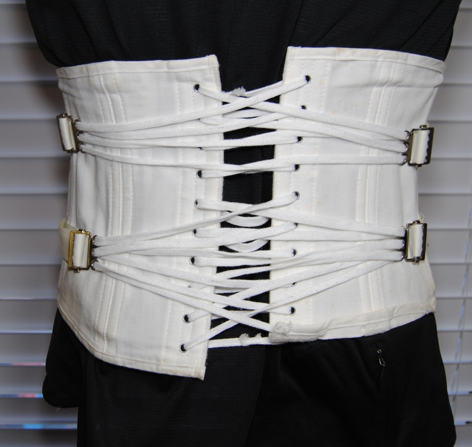 Freeman Men’s Lumbosacral Abdominal Back Support Size 36. Model 96