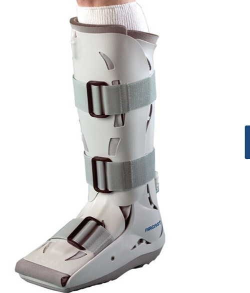 AIRCAST FP Walker Walking Boot Foam Air Chamber Size Small 01F-S NEW