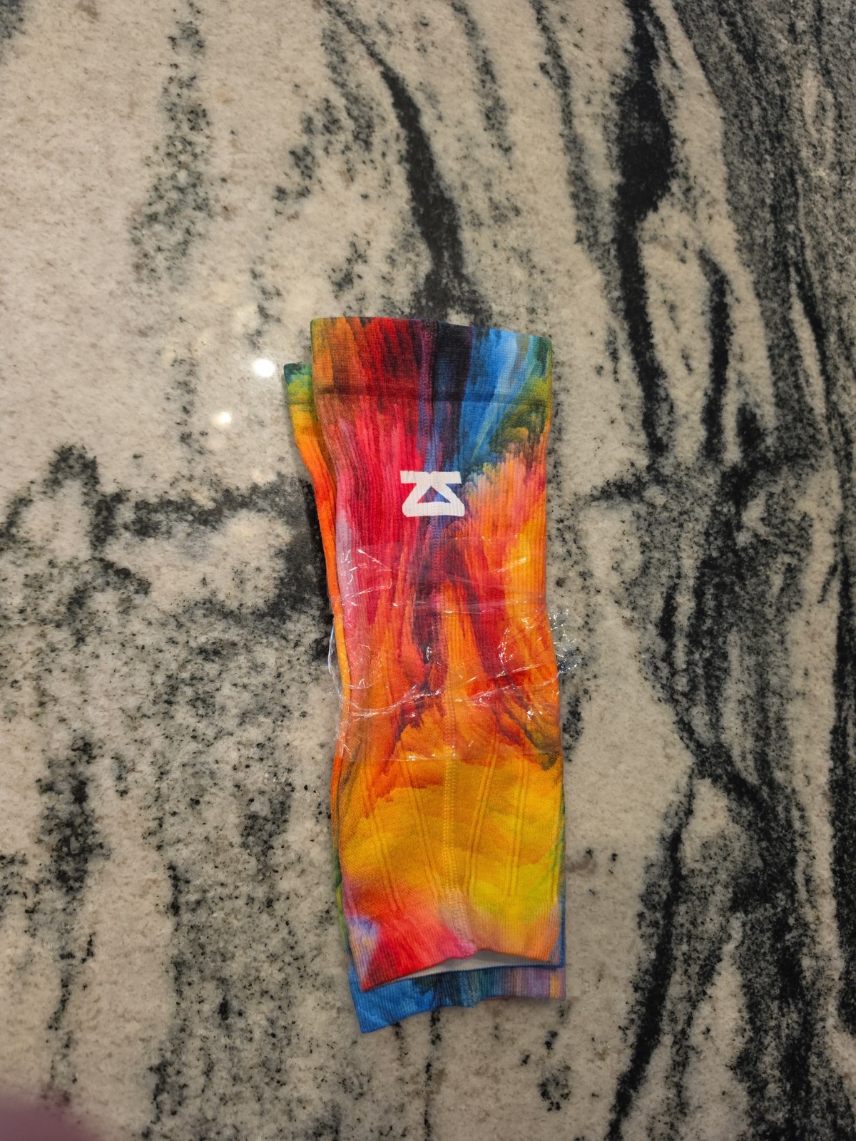 Zensah Compression Leg Sleeves Size S/M Color Explosion Calf Support Shin Splint