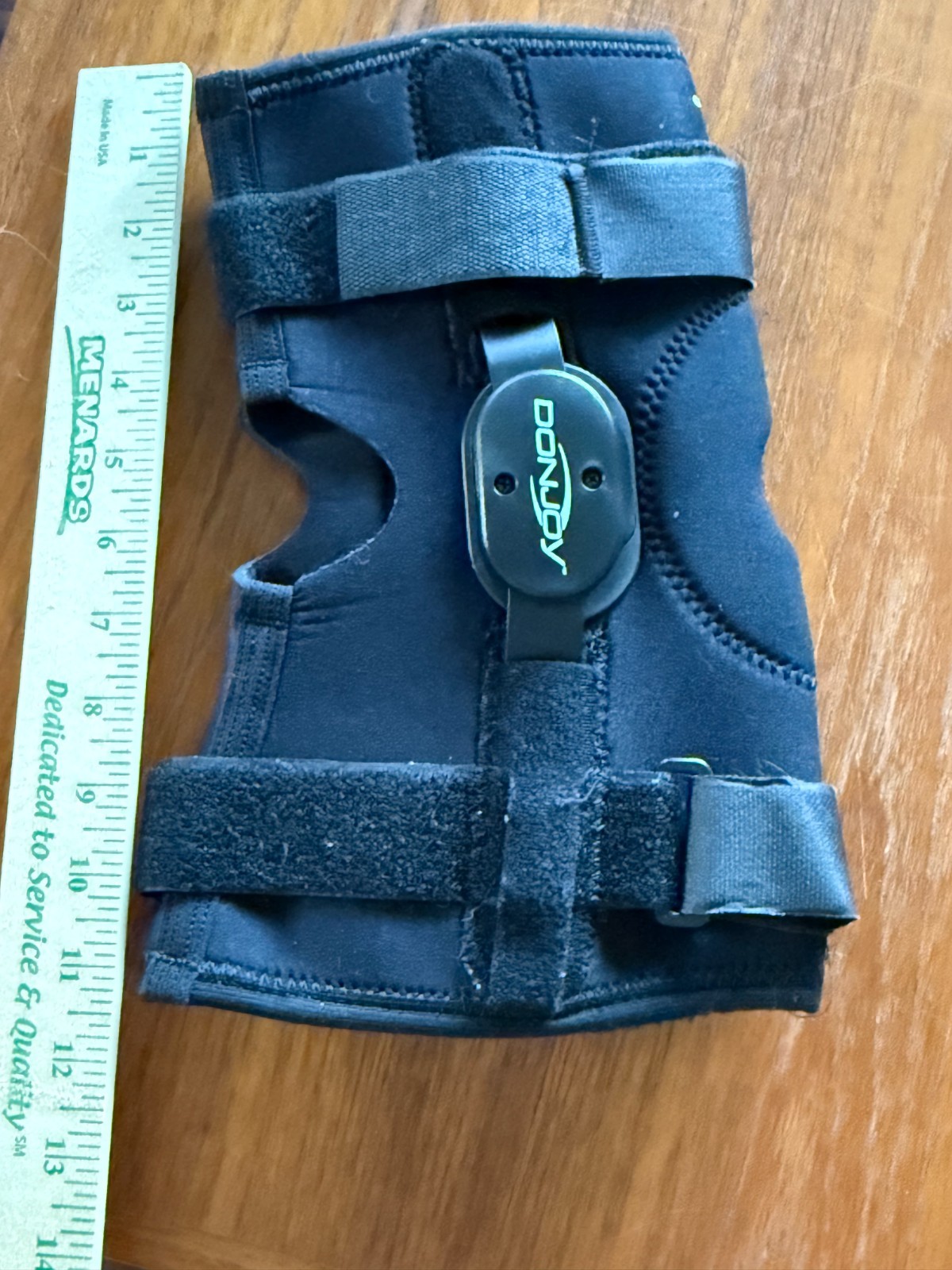 NIB DonJoy Hinged Knee Brace with Removable Buttress & Popliteal Cutout – Size M