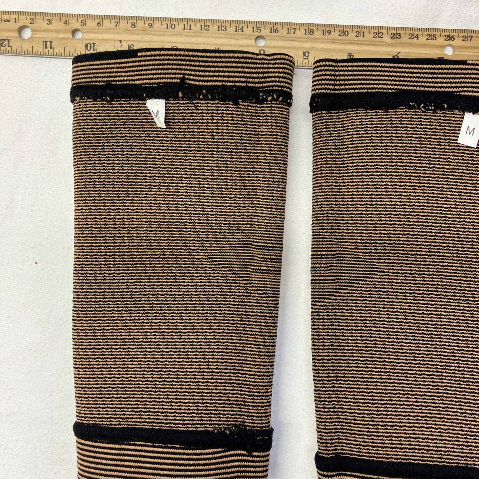 Men’s Elbow Brace Compression Sleeve Support Fit Size Medium , tennis elbow