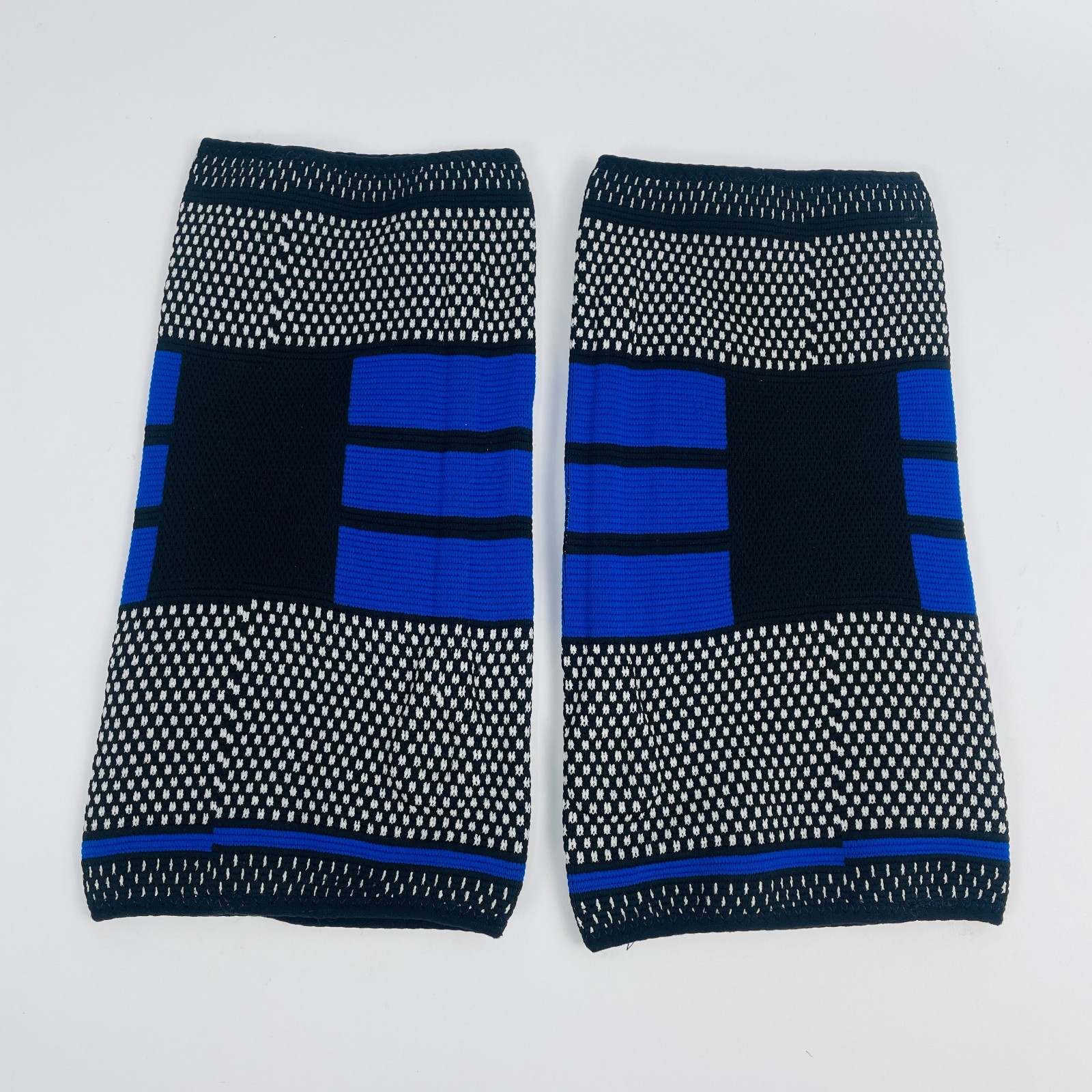 Antilope 1 Pair Elastic Knit Athletic Kneeguards for Workout & Joint Protection