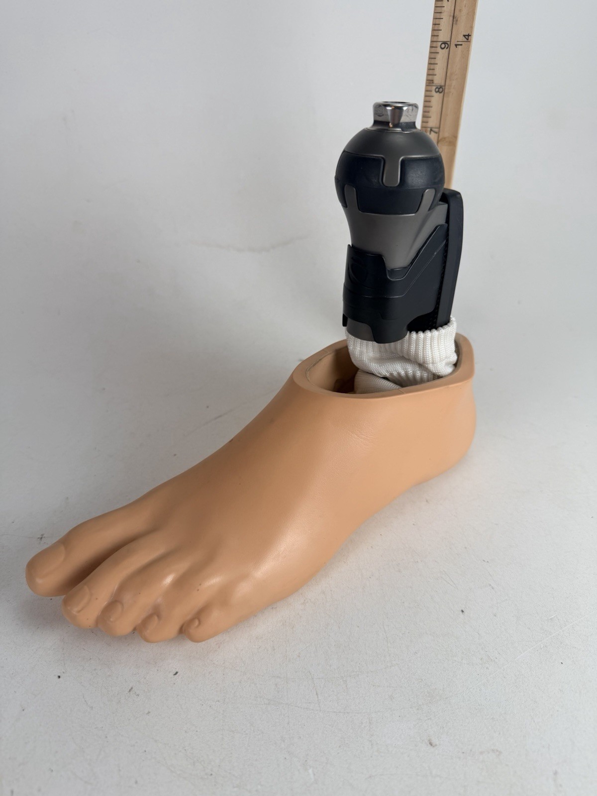 Freedom Innovations Shockwave by Proteor Prosthetic Foot Cat 5 27cm Left Carbon