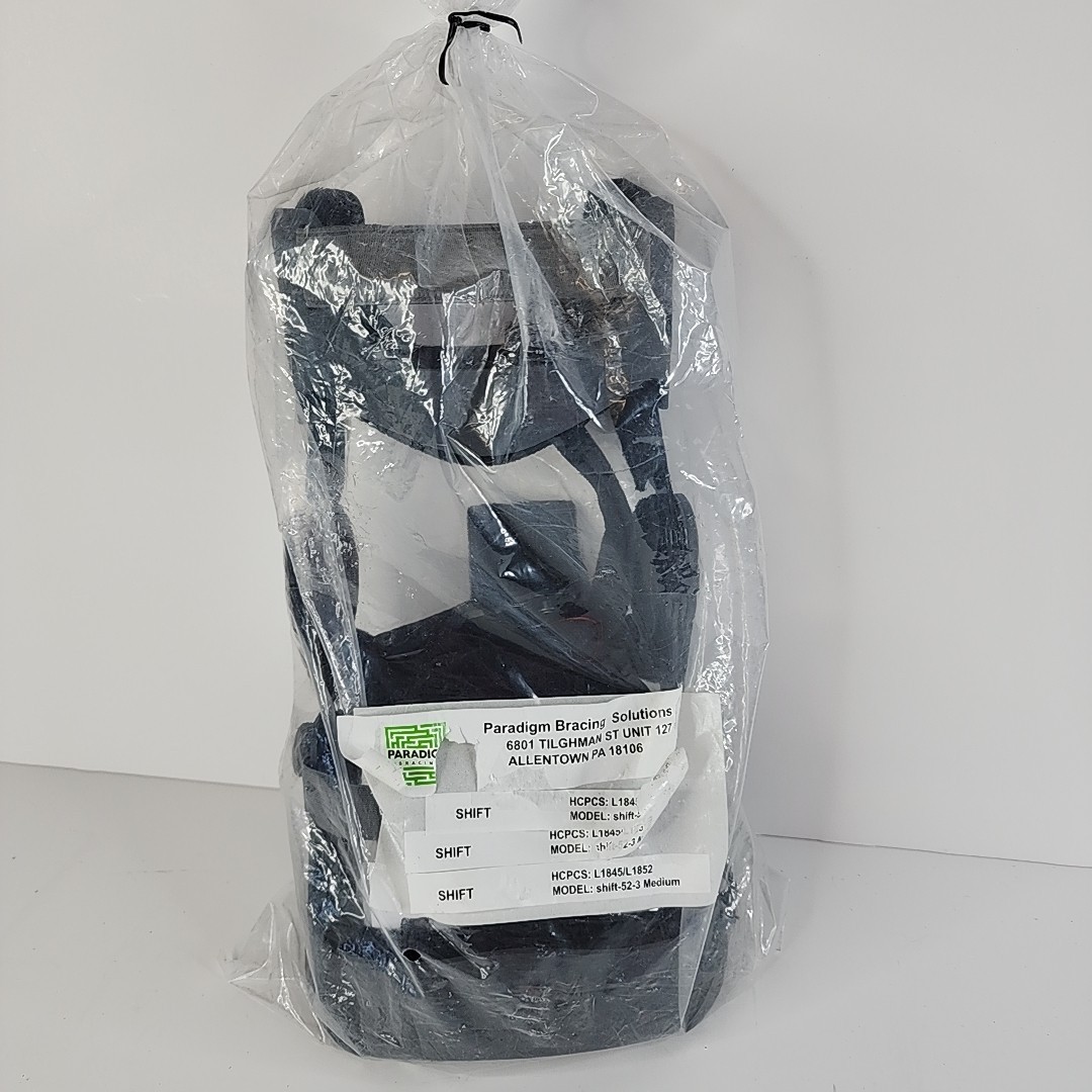 Paradigm Bracing Solution Knee Brace Model Shift 52-3 Medium L-1845 L-1852