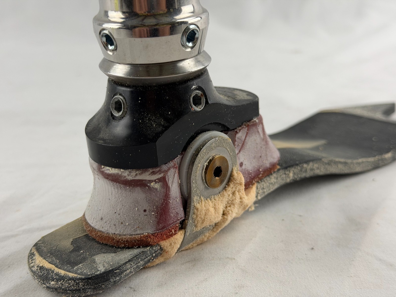 Carbon Fiber Prosthetic Foot & Tube Adapter – Modular Alignment – 136kg/300lbs