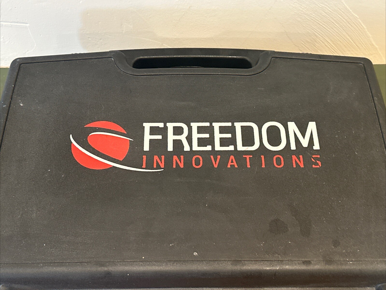 freedom plie 3 microprocessor prosthetic knee. great condition. Threaded Top