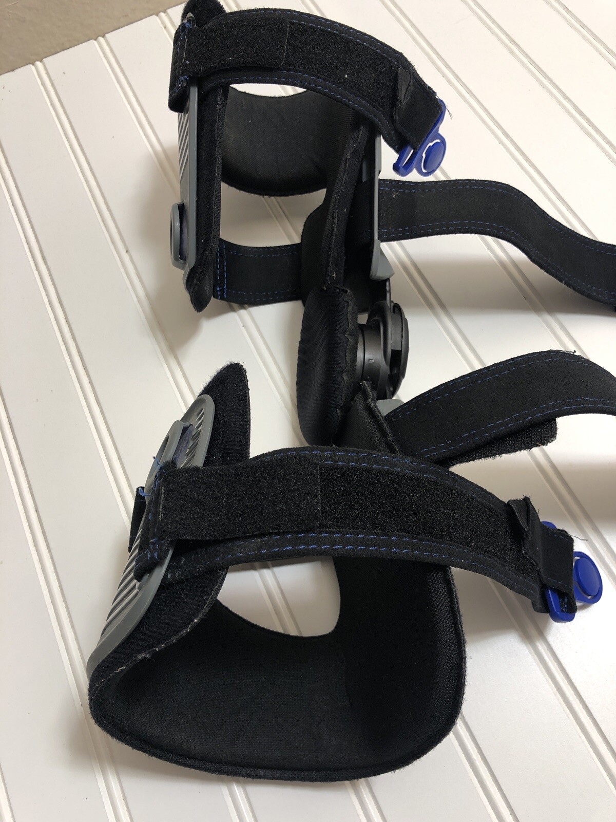 Townsend Knee Brace Single Hinge Thuasne Small Medium Left