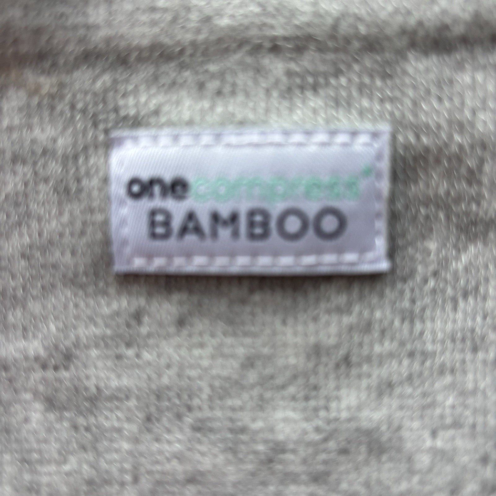 Onecompress Bamboo Knee Compression Sleeve Size 3XL Light Gray Open Box NEW