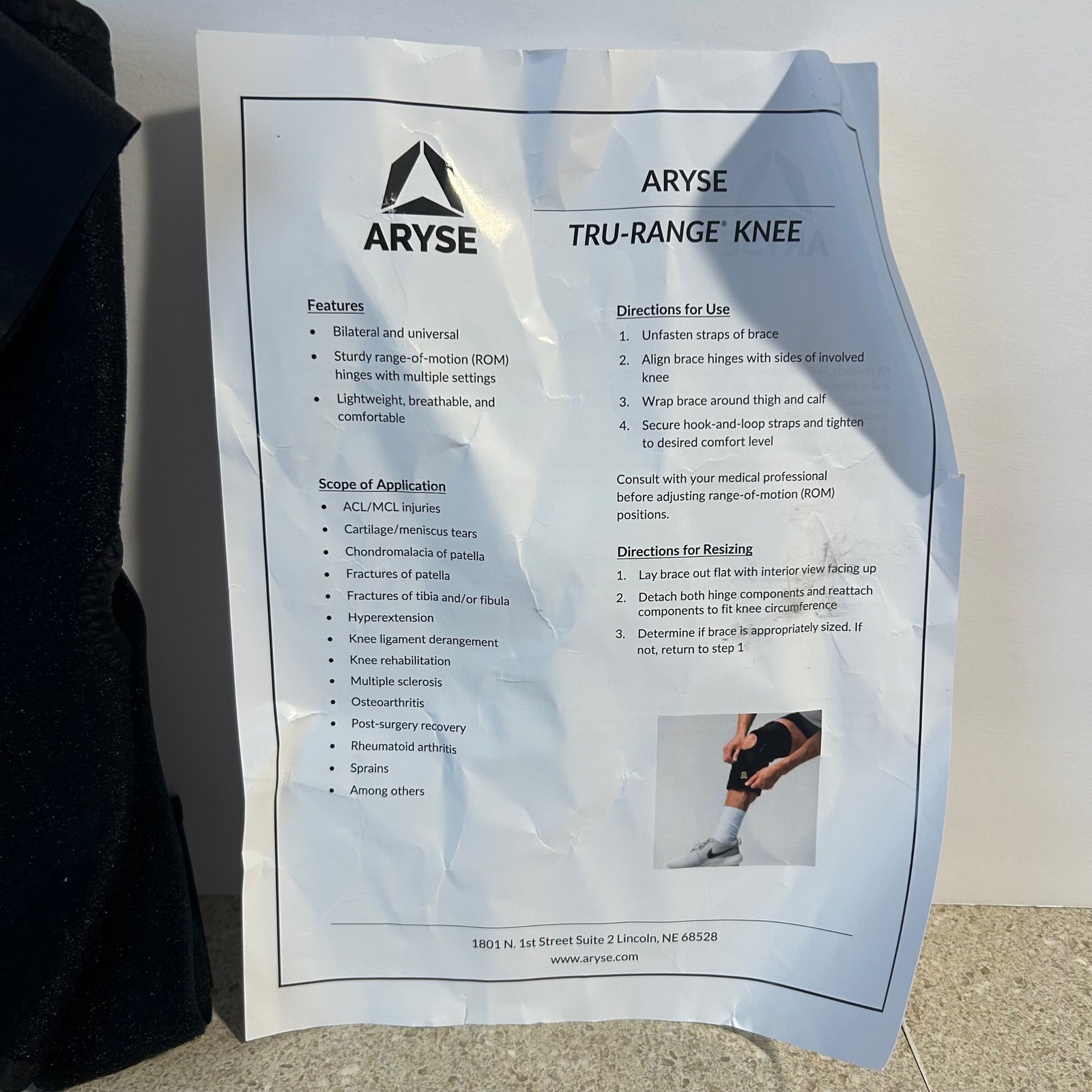 ARYSE Tru-Range Knee Brace Universal Black NEW ROM Hinged AY-32/33 L1833