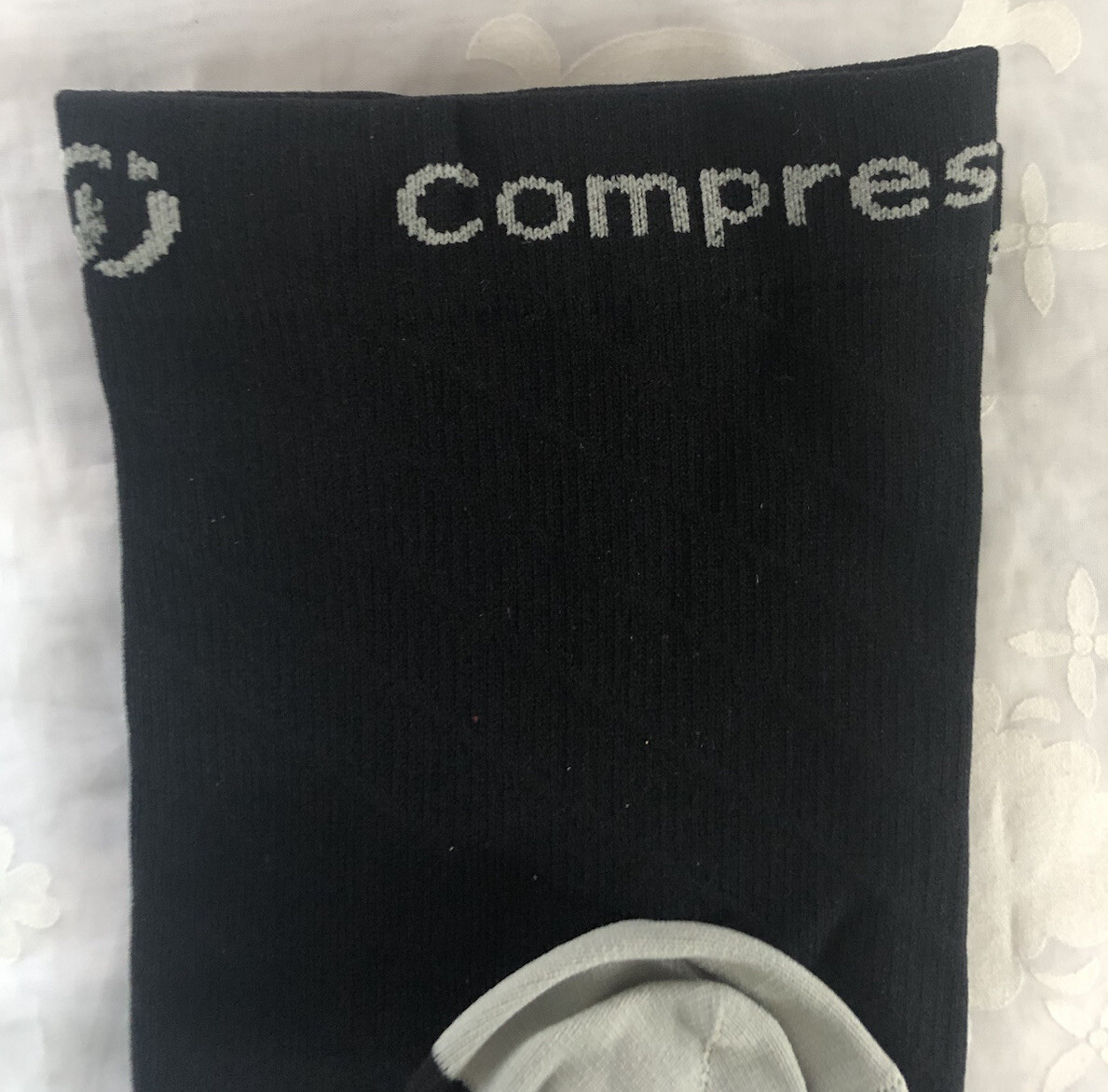 2 Pack Gear Sport Compression Socks for Men & Women 20-30 mmHg XX-Large