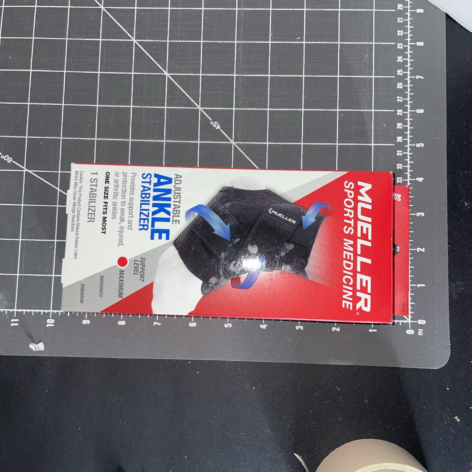 Mueller Adjustable Ankle Support/ Stabilizer Black – OSFM (NIB)