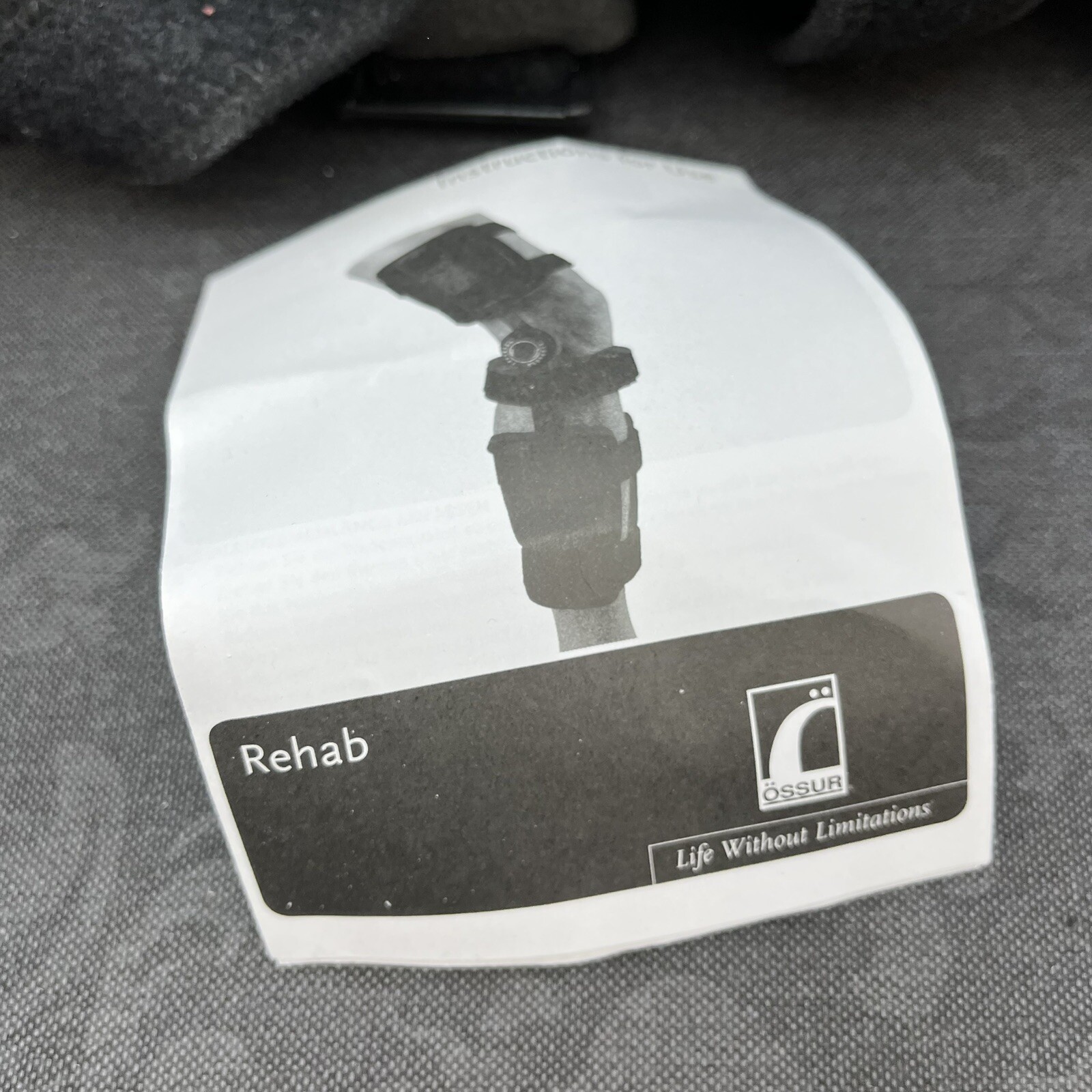 Ossur Rehab ￼Universal Air Light Knee Brace Hinged Wrap One Size
