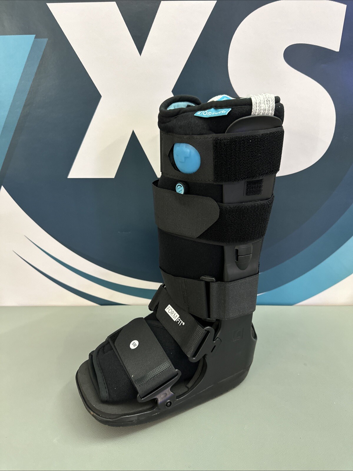 Ossur Formfit Equalizer Air Walker Boot, Small, A-W0400BLK New Open Box
